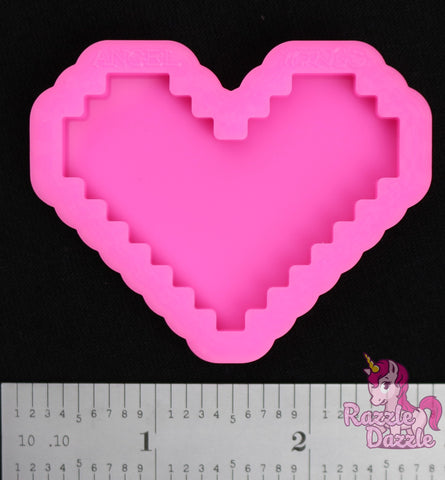 Pixelated Heart Mold